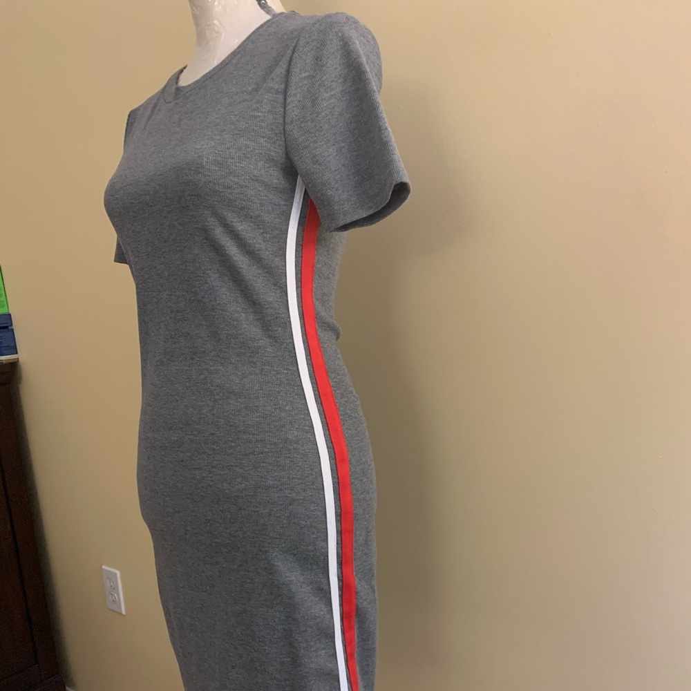 Gap sports dress - Picture 2 of 5